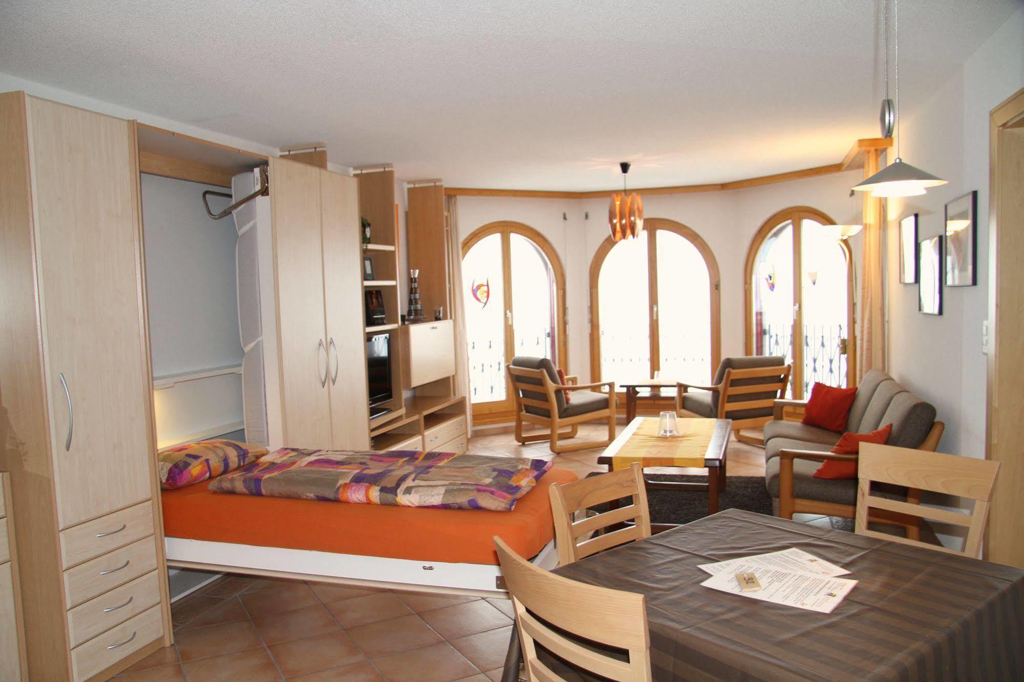 Chateau Leukerbad Luaran gambar