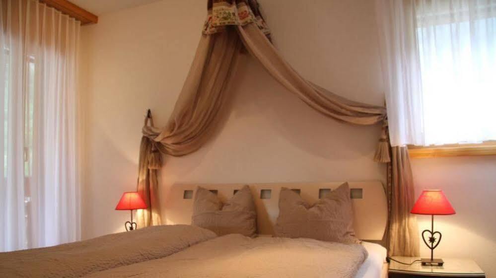 Chateau Leukerbad Luaran gambar