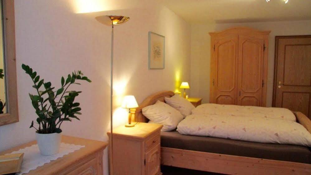 Chateau Leukerbad Luaran gambar